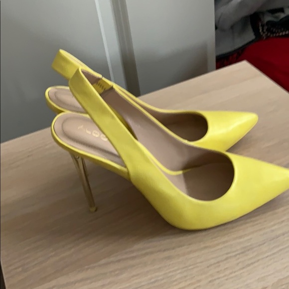 Aldo Neon Sling Backs - Picture 2 of 4